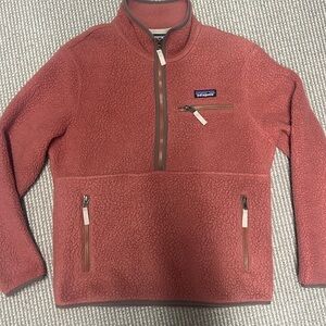 Patagonia Women’s Retro Pile Marsupial Pullover Fleece in Rose